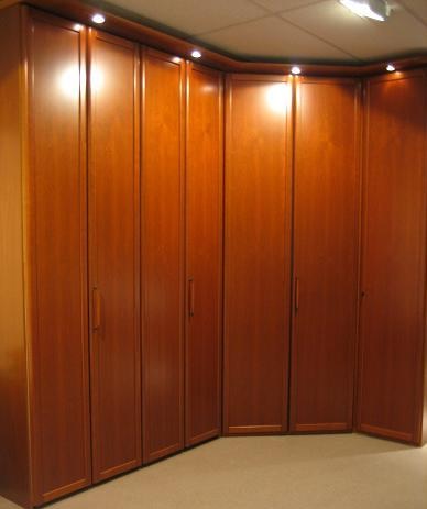 Hoekkast geha kersen hoek rechts 300 cm links 200 cm